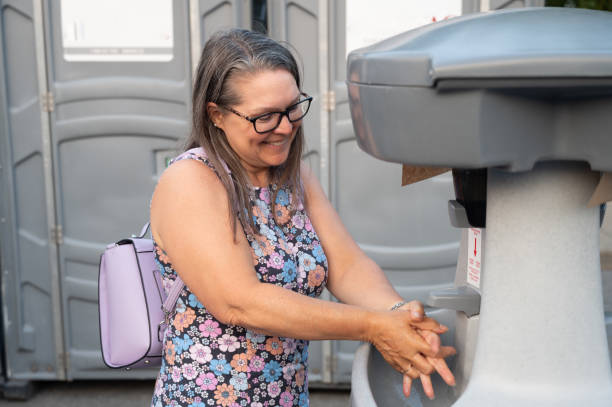 Portable sink rental in Sonterra, TX